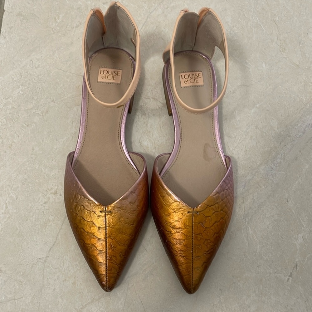 ⚜️Louise Et Cie Shoes | Louise Et Cie
Cicilia Pointed Toe Flat Gold Pink⚜️